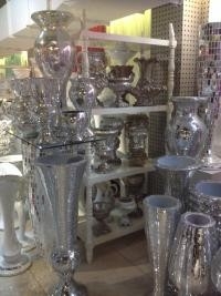Florero y placas de encargo de la porcelana de la forma del diamante para la decoración