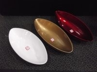 Florero y placas de encargo de la porcelana de la forma del diamante para la decoración