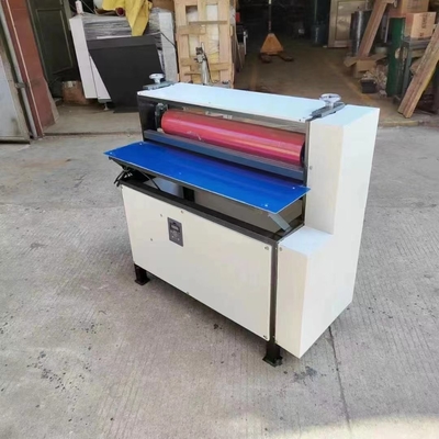 máquina de aplanamiento de papel de prensa de burbujas de cartón máquina de trituración de rodillos
